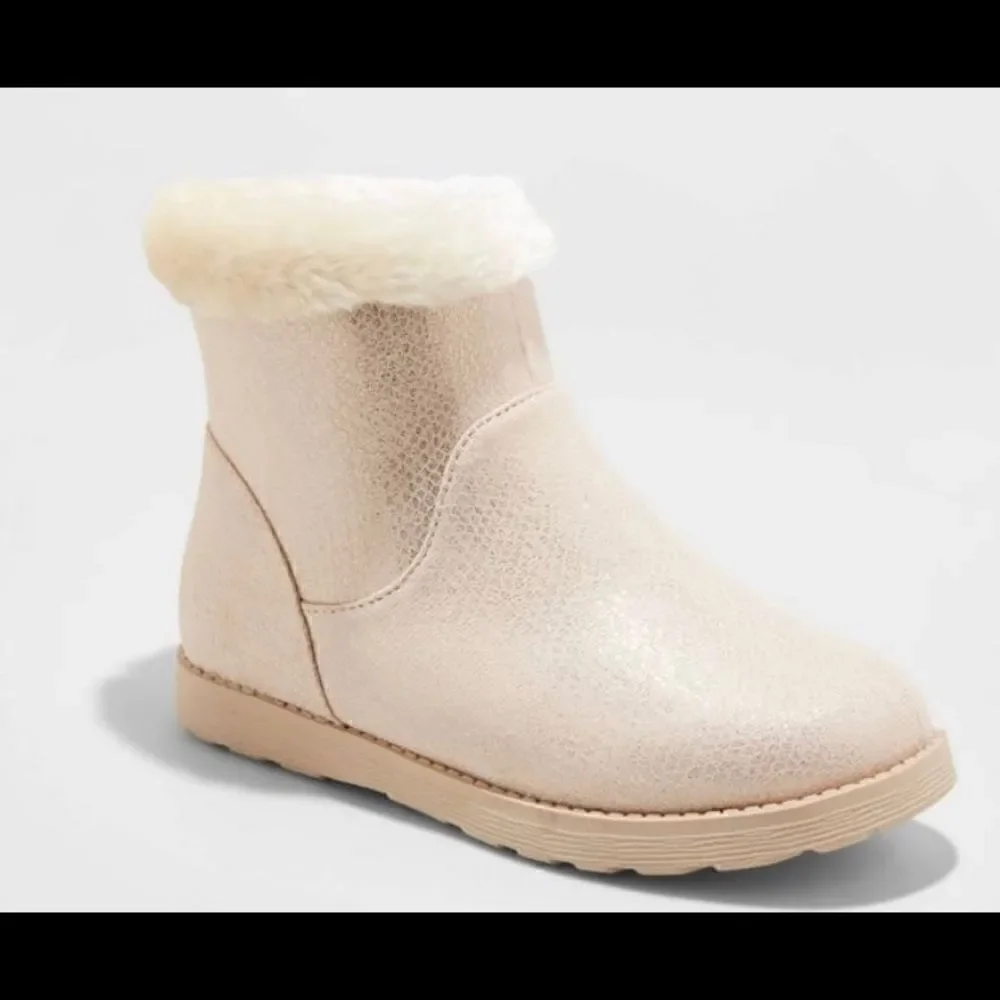 🌸Cat and Jack Girls Faux Suede Style Boot Sizes:Various